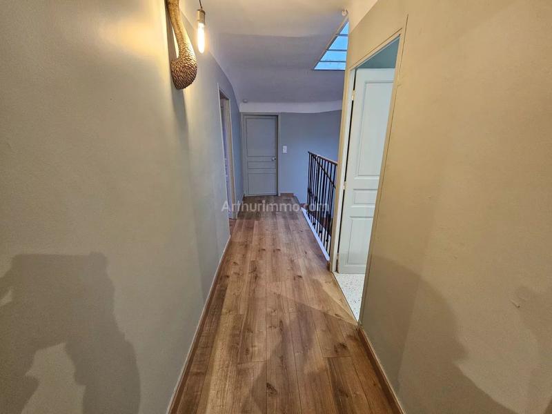 Maison - 315 m² - 10 pièces