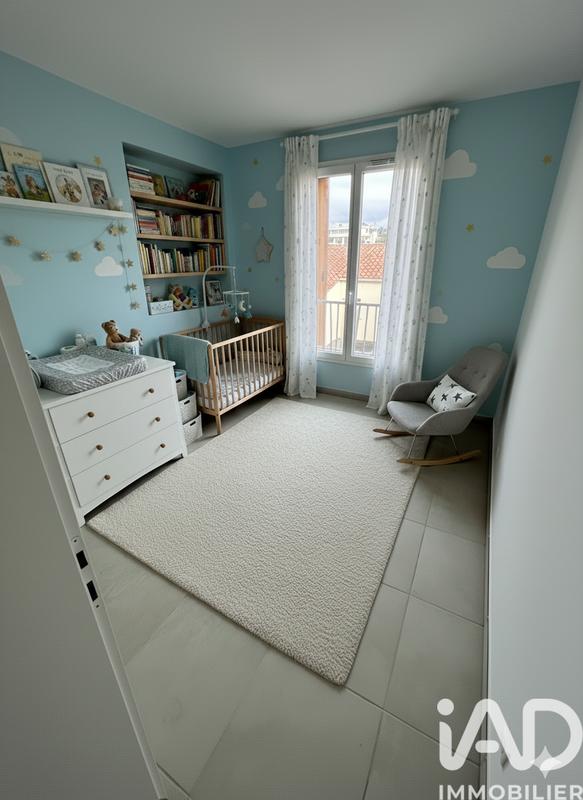 Maison - 97 m² - 5 pièces