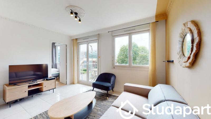 Chambre - 11 m² - 1 pièce