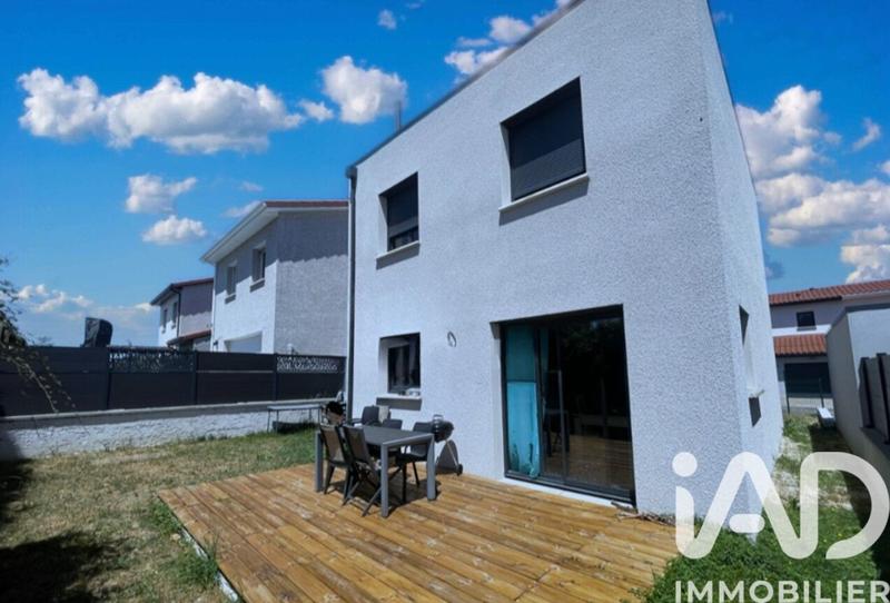 Maison - 85 m² - 4 pièces