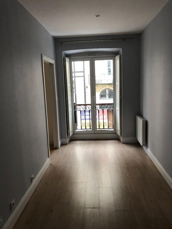 Appartement - 86 m² - 4 pièces