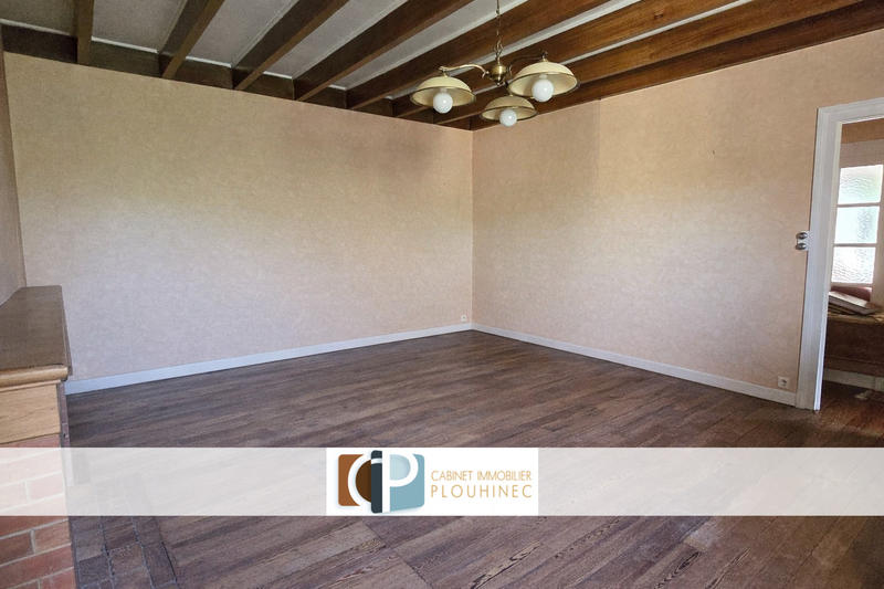 Maison - 332 m² - 9 pièces