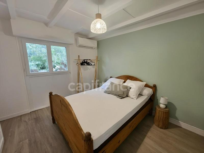 Maison - 97 m² - 5 pièces