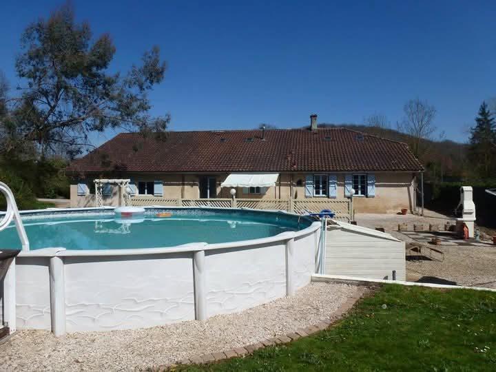 Maison ancienne - 141 m² - 6 pièces