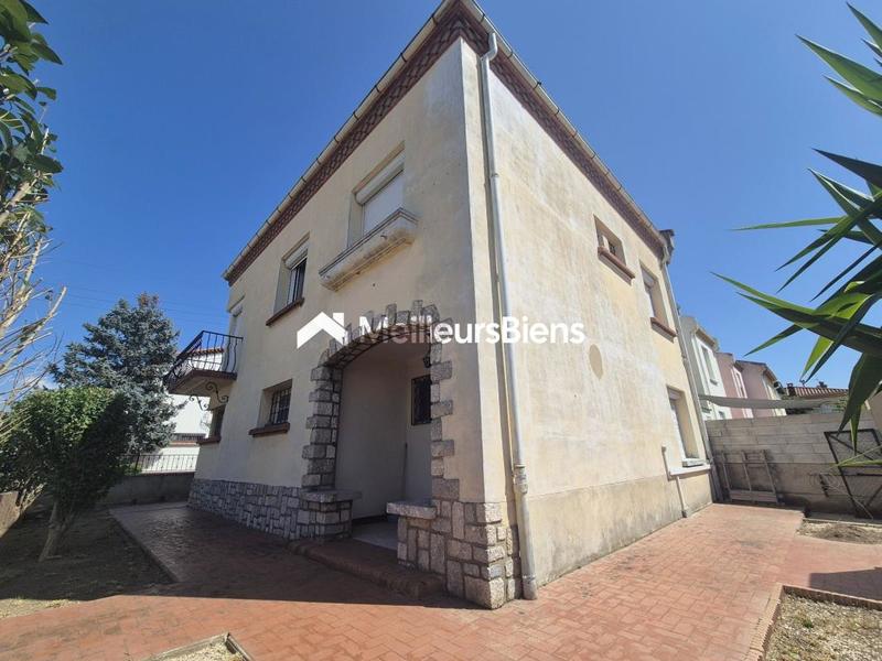 Maison - 90 m² - 4 pièces