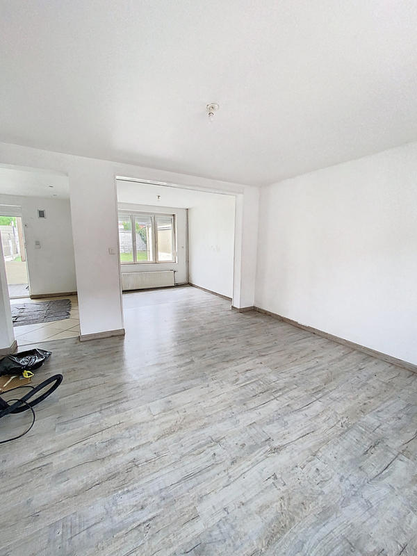 Maison - 82 m² - 5 pièces