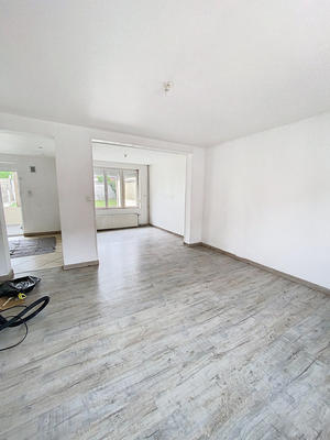 Maison - 82 m² - 5 pièces