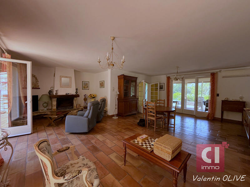 Maison - 170 m² - 6 pièces