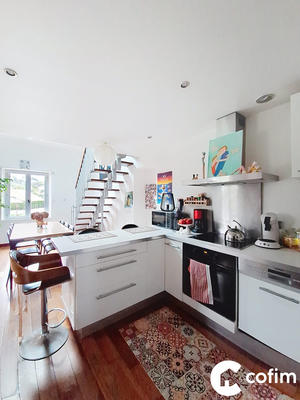 Duplex - 79 m² - 4 pièces