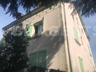 Maison chambre d'hôtes - 278 m² - 12 pièces