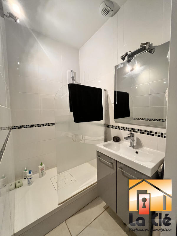 Maison - 278 m² - 7 pièces