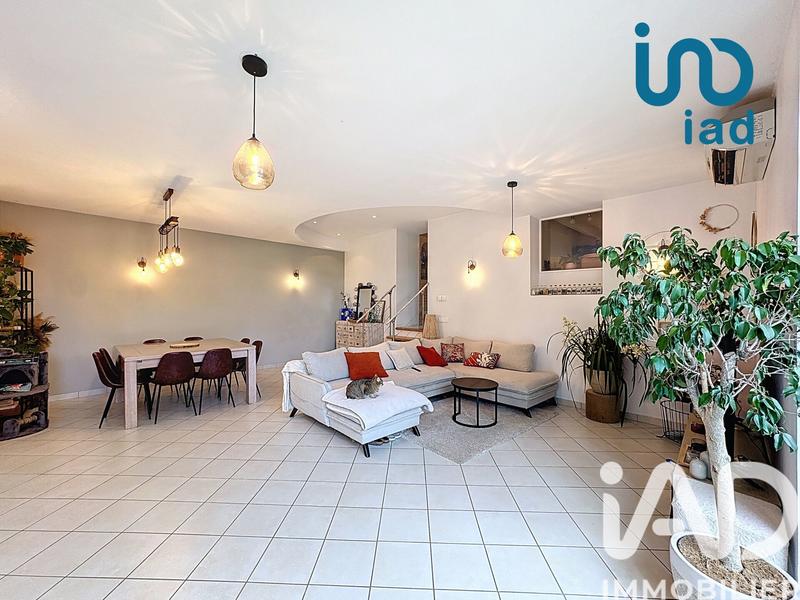 Maison - 122 m² - 4 pièces