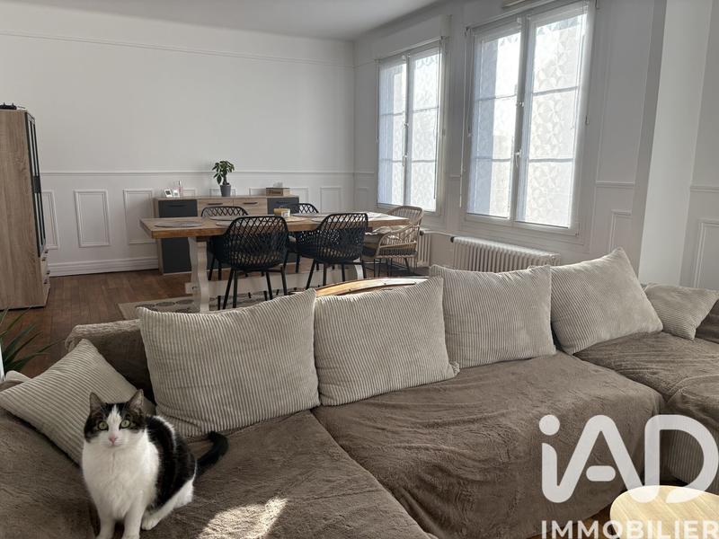 Appartement - 120 m² - 6 pièces