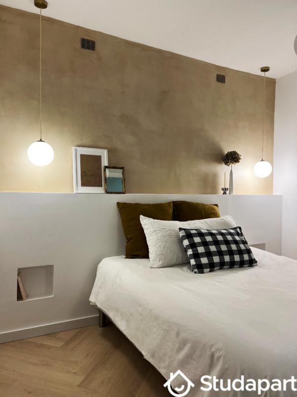 Chambre - 10 m² - 1 pièce