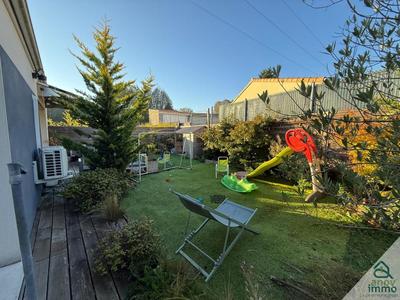 Maison - 92 m² - 4 pièces