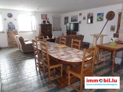 Appartement - 160 m² - 5 pièces