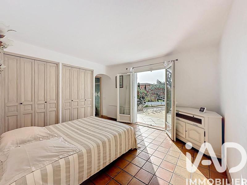 Maison - 170 m² - 5 pièces