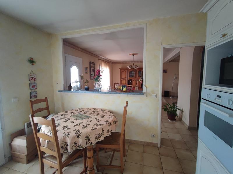 Maison - 93 m² - 5 pièces