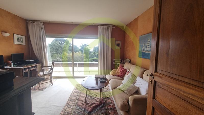 Maison - 263 m² - 7 pièces