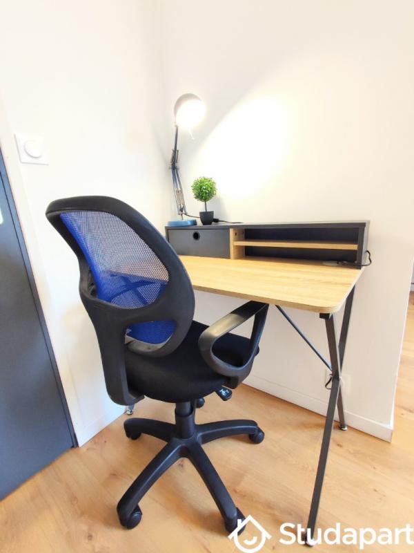 Chambre - 9 m² - 1 pièce