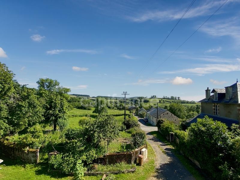 Fermette - 186 m² - 9 pièces