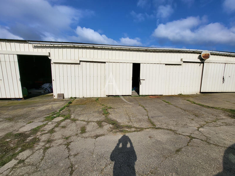 Local d'activité / Entrepôt - 200 m²