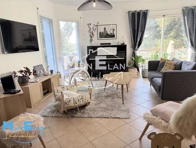 Maison - 98 m² - 5 pièces