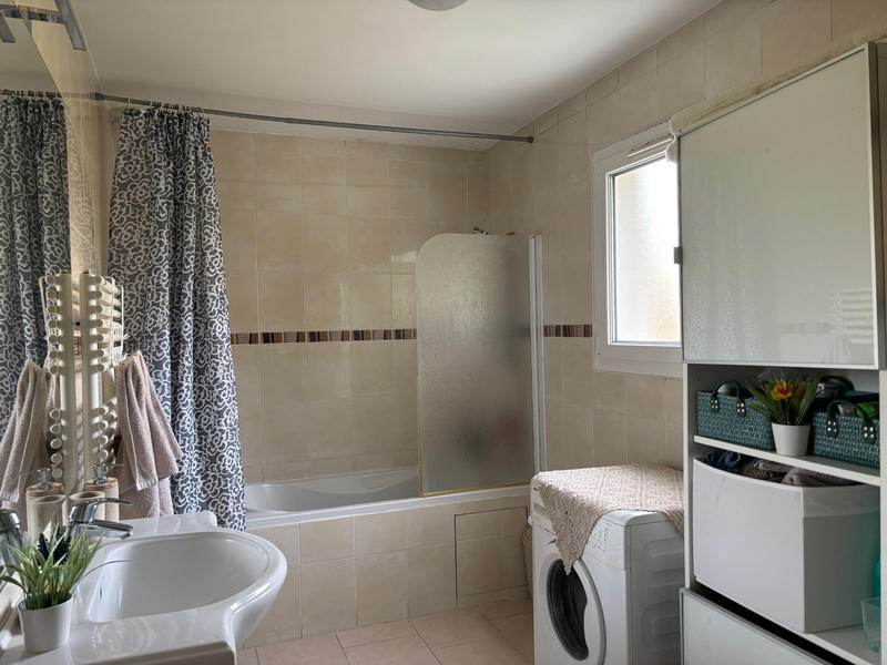 Maison - 183 m² - 8 pièces