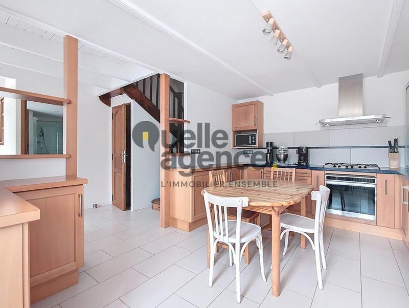 Longère - 220 m² - 9 pièces