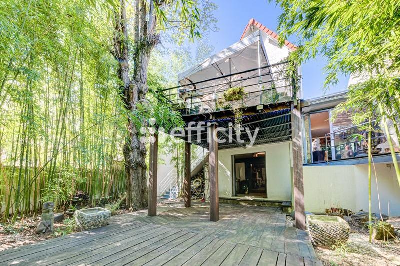 Maison - 170 m² - 6 pièces