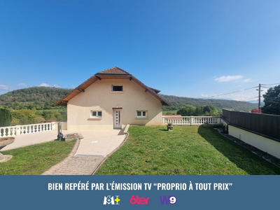 Maison - 238 m² - 9 pièces