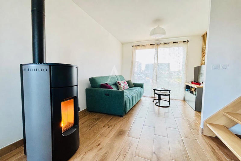 Maison - 84 m² - 4 pièces