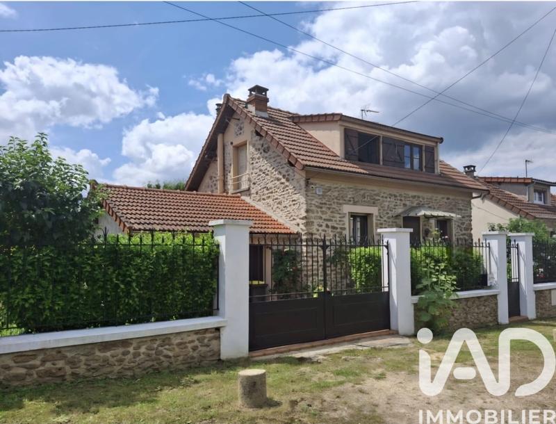 Maison - 84 m² - 4 pièces