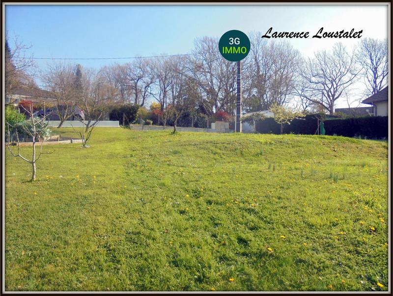 Terrain constructible - 1 004 m²