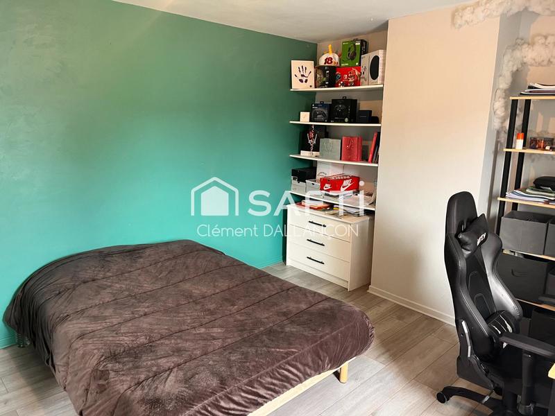 Maison - 183 m² - 7 pièces