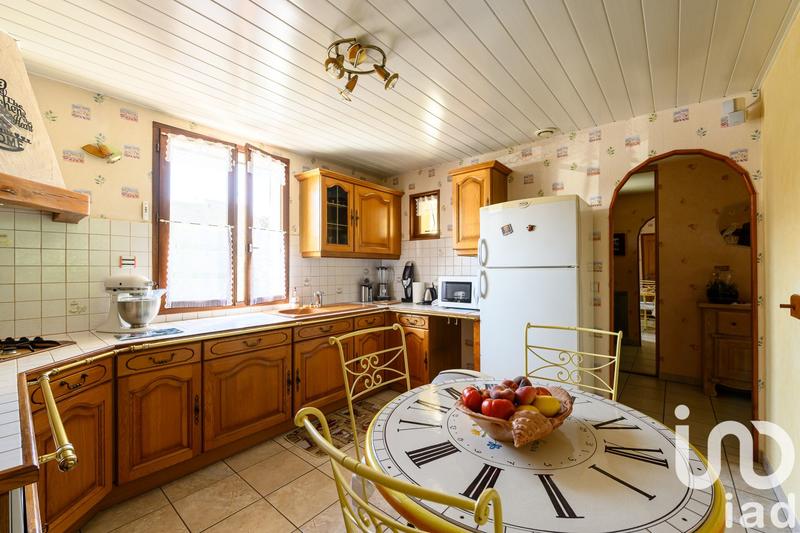 Maison - 95 m² - 5 pièces