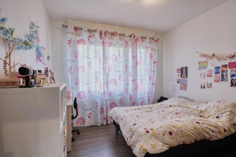 Maison - 175 m² - 9 pièces