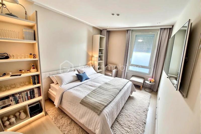 Duplex - 77 m² - 4 pièces