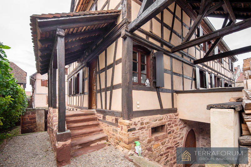 Maison ancienne - 223 m² - 8 pièces