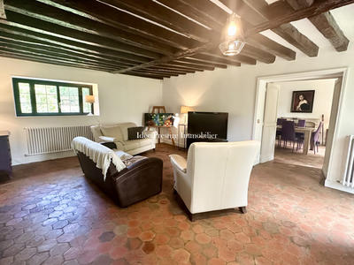 Maison - 180 m² - 6 pièces