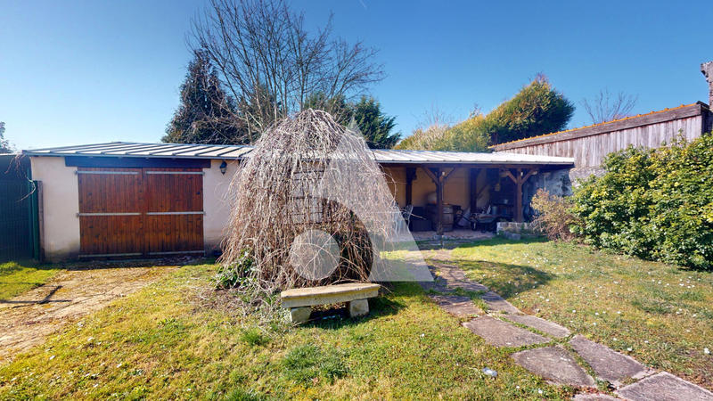 Maison - 180 m² - 6 pièces