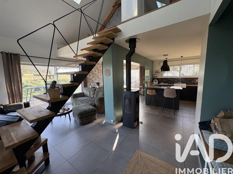 Maison - 94 m² - 3 pièces