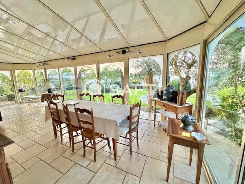 Maison de maîtres - 302 m² - 9 pièces