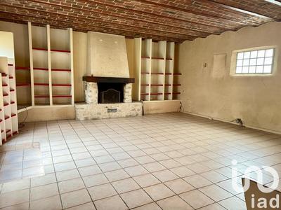 Maison - 202 m² - 9 pièces