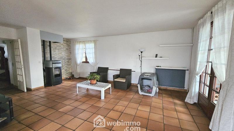 Maison - 171 m² - 6 pièces