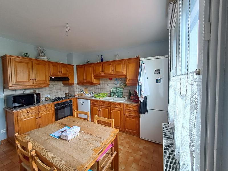 Maison - 98 m² - 6 pièces