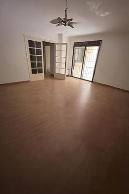 Appartement - 82 m² - 3 pièces