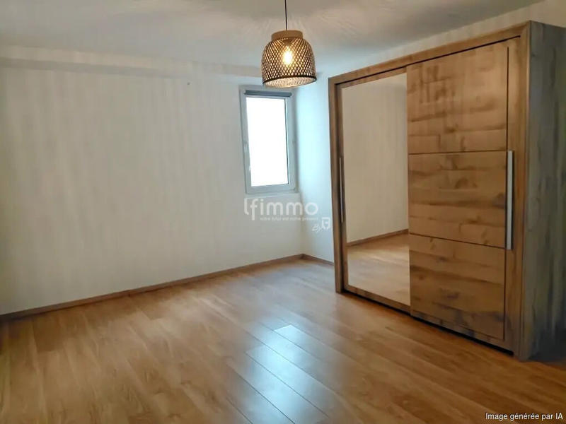 Appartement - 130 m² - 4 pièces