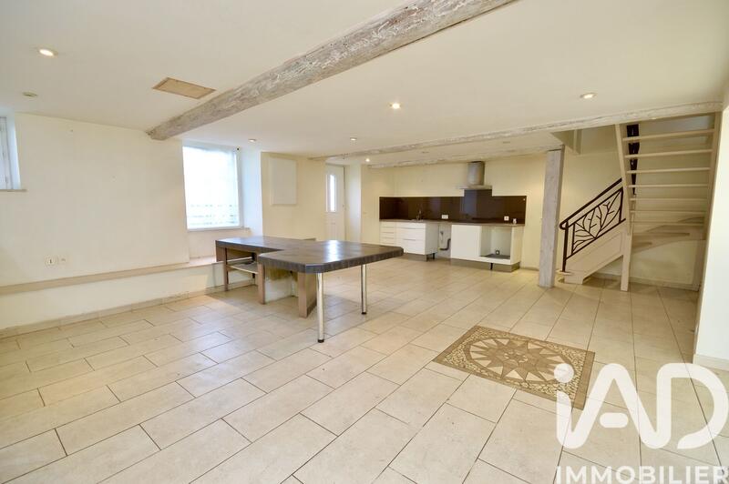 Maison - 150 m² - 5 pièces