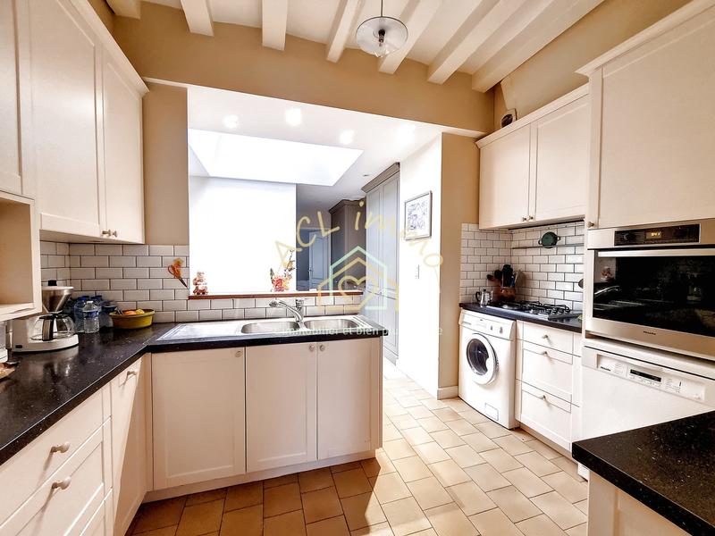 Maison - 152 m² - 7 pièces